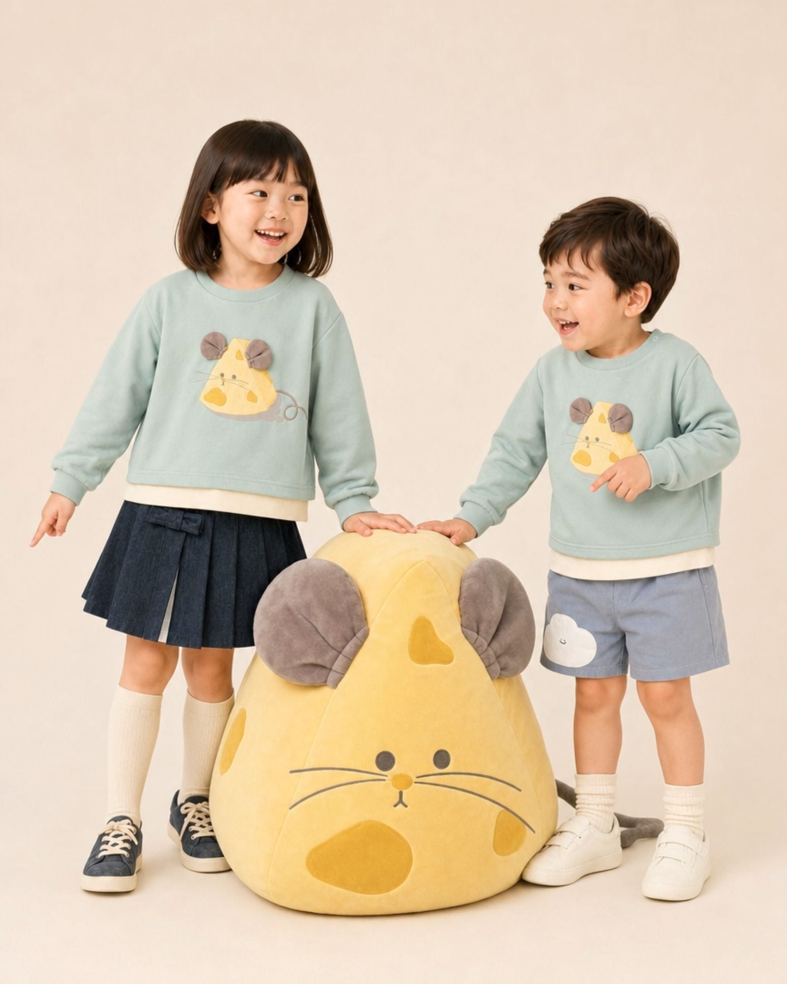 Pre-order: Cheesy Mouse Kids Lightweight Sweatshirt