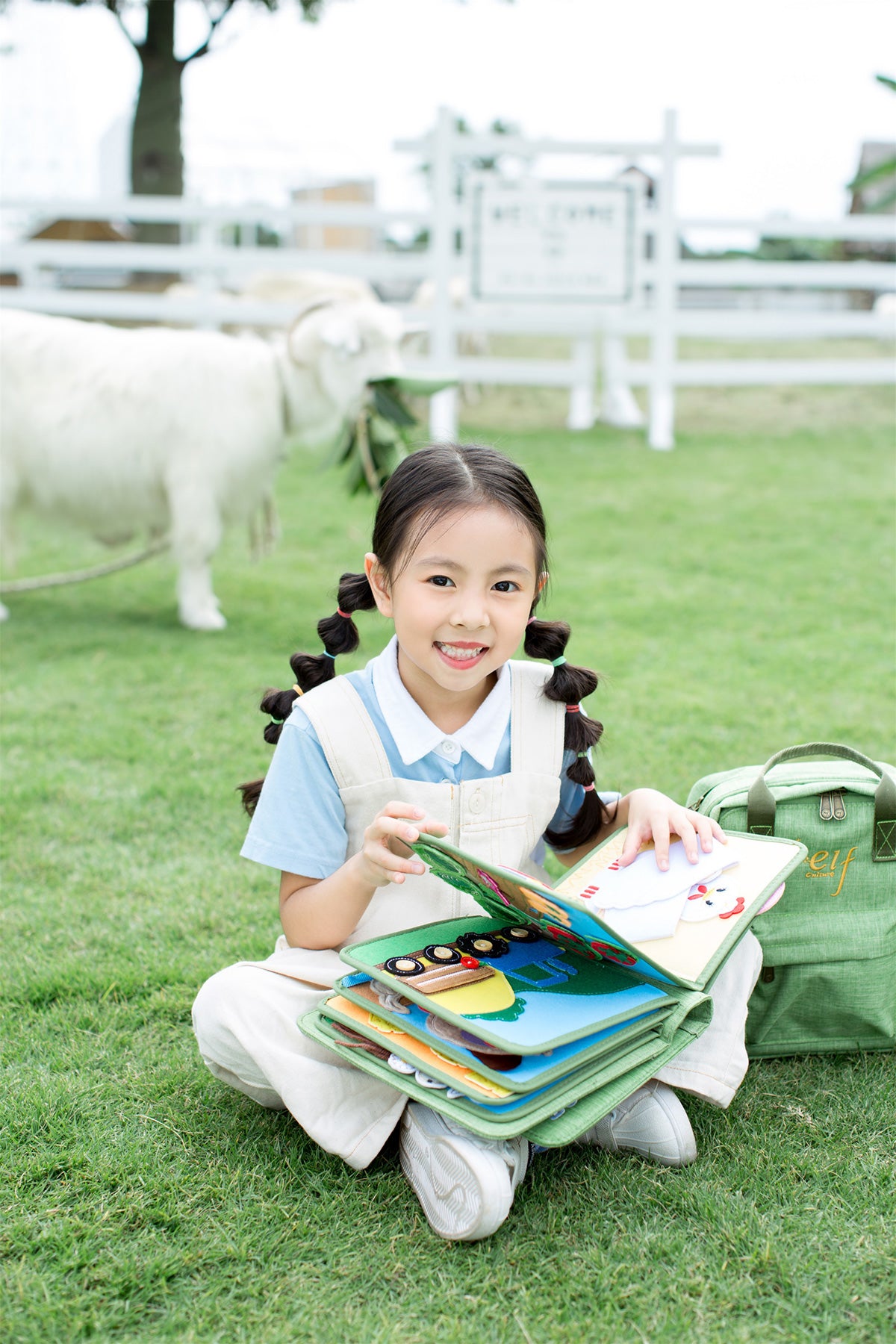 My First Book 11 - Busy Farm (3Y+)