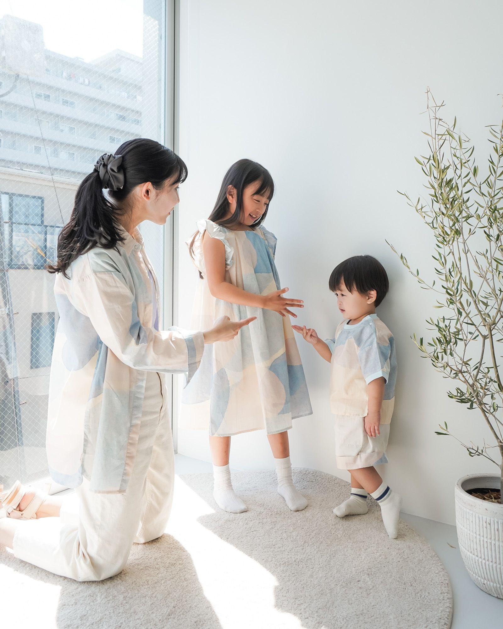 碧海と砂洲柄 クルーネック