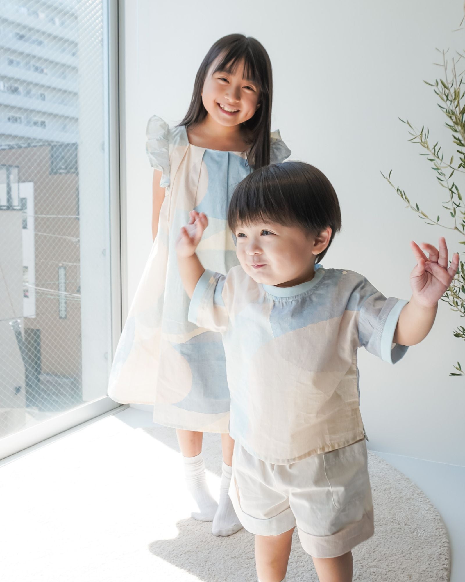 碧海と砂洲柄 クルーネック