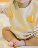 躲躲貓咪嬰兒連身衣